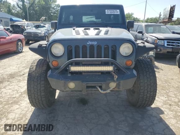 ✅ 2008 Jeep Wrangler Unlimited Rubicon • VIN: 1J8GA69198L550682 • Lot: 57333575. Listed on Copart with 176,224 mi. Free auction sales archive from the USA and detailed vehicle history report at DreamBid. Image 5.