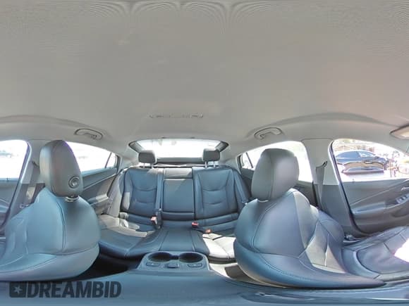 ✅ 2017 Chevrolet Volt Premier • VIN: 1G1RD6S53HU105989 • Lot: 47291744. Wystawiony na Copart z przebiegiem Nie podano. Bezpłatny archiwum sprzedaży aukcyjnych z USA i szczegółowy raport historii pojazdu na DreamBid. Zdjęcie 14.