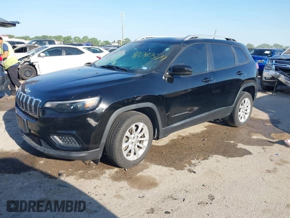 ✅ 2021 Jeep Cherokee Latitude • VIN: 1C4PJLCB7MD173491 • Lot: 42040579. Listed on IAAI with 93,343 mi. Free auction sales archive from the USA and detailed vehicle history report at DreamBid. Image 2.