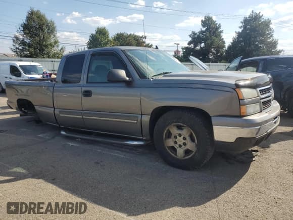✅ 2007 Chevrolet Silverado 1500 LT1 • VIN: 1GCEC19Z67Z125174 • Lot: 84561185. Listed on Copart with 165,767 mi. Free auction sales archive from the USA and detailed vehicle history report at DreamBid. Image 4.