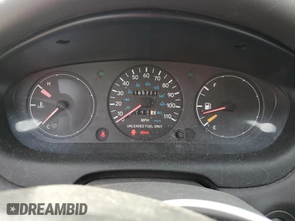 ✅ 1996 Geo Prizm LSi • VIN: 1Y1SK5262TZ041811 • Lot: 56417875. Listed on Copart with 185,771 mi. Free auction sales archive from the USA and detailed vehicle history report at DreamBid. Image 9.