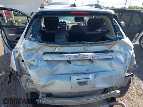 2016 Chevrolet Trax LT z VIN KL7CJLSB5GB761841, wystawiony jako IAAI lot #43273043 z przebiegiem 80 661 mil mil oraz . Historia ofert i sprzedaży dostępna na DreamBid. Obrazek 6.