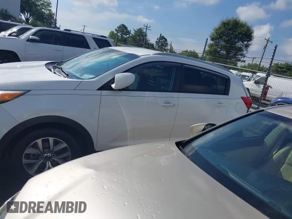 ✅ 2016 Kia Sportage LX • VIN: KNDPB3AC4G7828928 • Лот: 42845765. Опубликован ранее на IAAI с пробегом 147 988 миль. Бесплатный доступ к архиву аукционных продаж из США и подробный отчёт об истории автомобиля на DreamBid. Изображение 14.