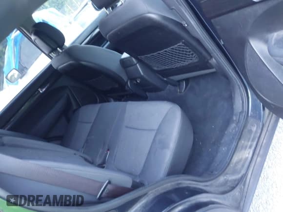 ✅ 2013 Kia Sorento LX • VIN: 5XYKTDA28DG323347 • Лот: 42616841. Опубликован ранее на IAAI с пробегом 283 443 миль. Бесплатный доступ к архиву аукционных продаж из США и подробный отчёт об истории автомобиля на DreamBid. Изображение 8.