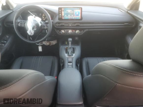 ✅ 2025 Honda HR-V EX-L • VIN: 3CZRZ1H74SM728287 • Lot: 92408515. Listed on Copart with 10,088 mi. Free auction sales archive from the USA and detailed vehicle history report at DreamBid. Image 8.