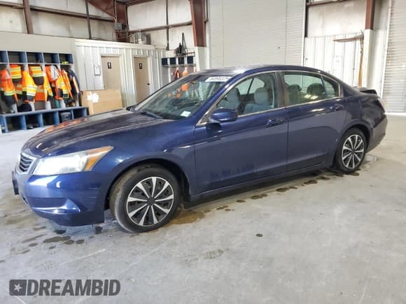 ✅ 2010 Honda Accord EX • VIN: 1HGCP2F75AA001277 • Lot: 84898325. Wystawiony na Copart z przebiegiem 127 167 mil. Bezpłatny archiwum sprzedaży aukcyjnych z USA i szczegółowy raport historii pojazdu na DreamBid. Zdjęcie 1.