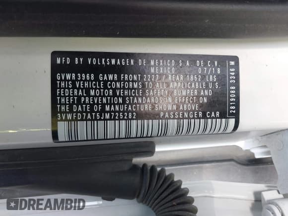 ✅ 2018 Volkswagen Beetle S • VIN: 3VWFD7AT5JM725282 • Lot: 42920424. Listed on IAAI with 43,076 mi. Free auction sales archive from the USA and detailed vehicle history report at DreamBid. Image 9.