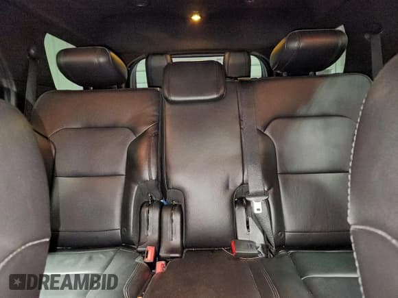 ✅ 2017 Ford Explorer XLT • VIN: 1FM5K8DH5HGA83096 • Lot: 95217575. Wystawiony na Copart z przebiegiem 46 412 mil. Bezpłatny archiwum sprzedaży aukcyjnych z USA i szczegółowy raport historii pojazdu na DreamBid. Zdjęcie 10.