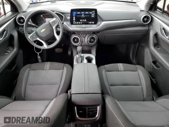 2024 Chevrolet Blazer LT with VIN 3GNKBCR47RS174008, listed as a Copart auction lot 70755504 with 4,422 mi miles and Clean title. Bid and sale history available at DreamBid. Image 8.