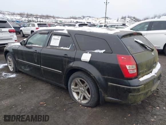✅ 2006 Dodge Magnum R/T • VIN: 2D4GV57256H207740 • Lot: 43840464. Listed on IAAI with 60,867 mi. Free auction sales archive from the USA and detailed vehicle history report at DreamBid. Image 3.