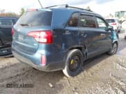 ✅ 2014 Kia Sorento LX • VIN: 5XYKT3A68EG441879 • Лот: 43689692. Опубликован ранее на IAAI с пробегом 110 022 миль. Бесплатный доступ к архиву аукционных продаж из США и подробный отчёт об истории автомобиля на DreamBid. Изображение 4.