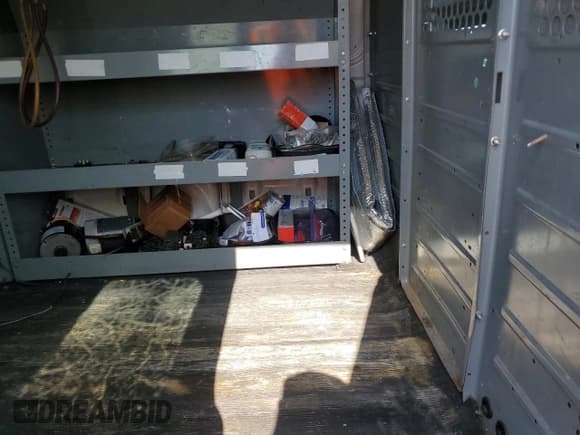 ✅ 2013 Ford Econoline Cargo Commercial • VIN: 1FTNE2EWXDDA31660 • Lot: 93025965. Listed on Copart with 181,397 mi. Free auction sales archive from the USA and detailed vehicle history report at DreamBid. Image 11.