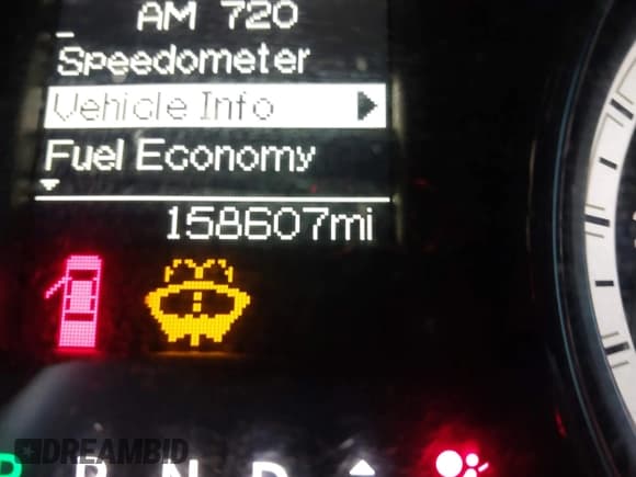 ✅ 2017 Ram 1500 Tradesman • VIN: 3C6JR6DG5HG645858 • Lot: 43614687. Wystawiony na IAAI z przebiegiem 158 607 mil. Bezpłatny archiwum sprzedaży aukcyjnych z USA i szczegółowy raport historii pojazdu na DreamBid. Zdjęcie 15.