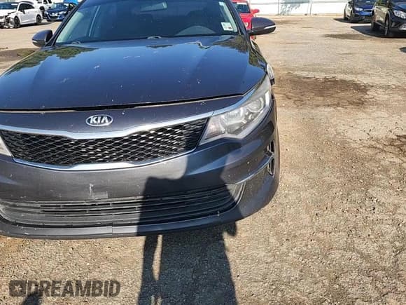 ✅ 2017 Kia Optima LX • VIN: 5XXGT4L37HG122223 • Lot: 89878615. Listed on Copart with 206,383 mi. Free auction sales archive from the USA and detailed vehicle history report at DreamBid. Image 13.