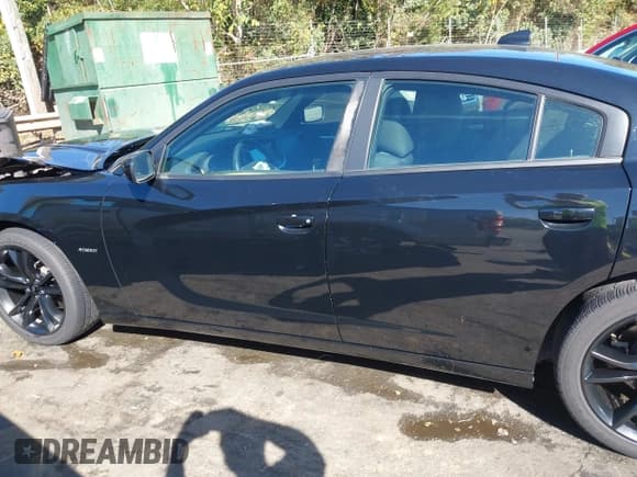 ✅ 2018 Dodge Charger R/T • VIN: 2C3CDXCT6JH252904 • Lot: 43506495. Listed on IAAI with 93,345 mi. Free auction sales archive from the USA and detailed vehicle history report at DreamBid. Image 14.