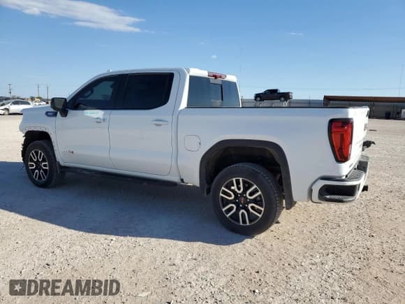 ✅ 2025 GMC Sierra 1500 AT4 • VIN: 3GTUUEE83SG191042 • Лот: 86717545. Опубликован ранее на Copart с пробегом 3 598 миль. Бесплатный доступ к архиву аукционных продаж из США и подробный отчёт об истории автомобиля на DreamBid. Изображение 2.