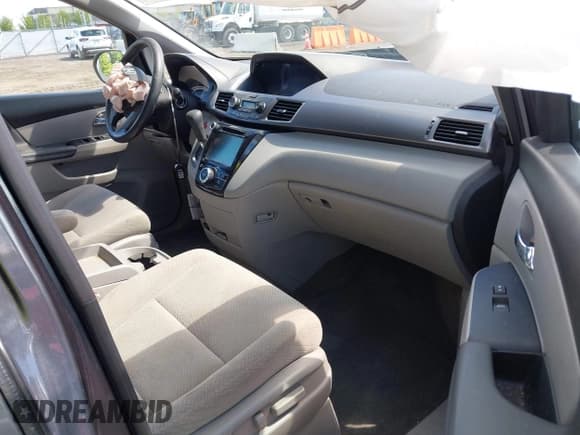 ✅ 2017 Honda Odyssey EX • VIN: 5FNRL5H42HB009458 • Lot: 42344461. Wystawiony na IAAI z przebiegiem 102 226 mil. Bezpłatny archiwum sprzedaży aukcyjnych z USA i szczegółowy raport historii pojazdu na DreamBid. Zdjęcie 5.