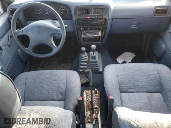 ✅ 1994 Nissan Pathfinder LE • VIN: JN8HD17Y2RW242876 • Lot: 43650745. Wystawiony na Copart z przebiegiem 140 484 mil. Bezpłatny archiwum sprzedaży aukcyjnych z USA i szczegółowy raport historii pojazdu na DreamBid. Zdjęcie 8.