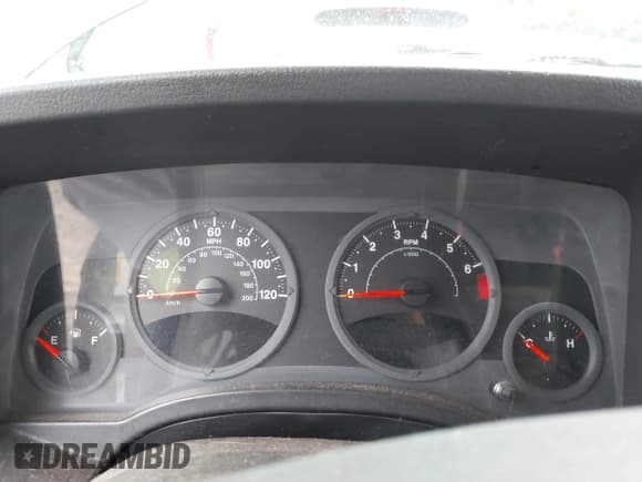 ✅ 2007 Jeep Patriot Sport • VIN: 1J8FF28W77D371603 • Lot: 42840553. Listed on IAAI with Not provided. Free auction sales archive from the USA and detailed vehicle history report at DreamBid. Image 7.