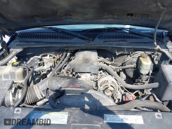 ✅ 2000 Chevrolet Suburban LS • VIN: 3GNFK16T6YG115678 • Лот: 42557069. Опубликован ранее на IAAI с пробегом 286 045 миль. Бесплатный доступ к архиву аукционных продаж из США и подробный отчёт об истории автомобиля на DreamBid. Изображение 10.