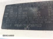 ✅ 2007 Kia Sorento LX • VIN: KNDJD736075697023 • Lot: 43386297. Listed on IAAI with 158,397 mi. Free auction sales archive from the USA and detailed vehicle history report at DreamBid. Image 9.