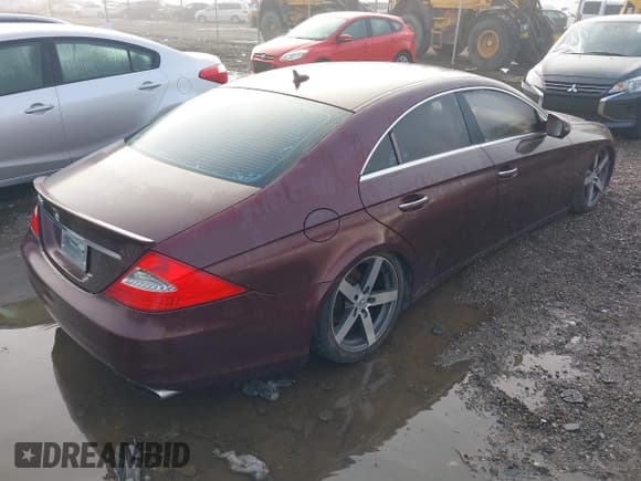 ✅ 2009 Mercedes-Benz CLS 550 • VIN: WDDDJ72X49A146979 • Лот: 41871094. Опубликован ранее на IAAI с пробегом 143 458 миль. Бесплатный доступ к архиву аукционных продаж из США и подробный отчёт об истории автомобиля на DreamBid. Изображение 4.