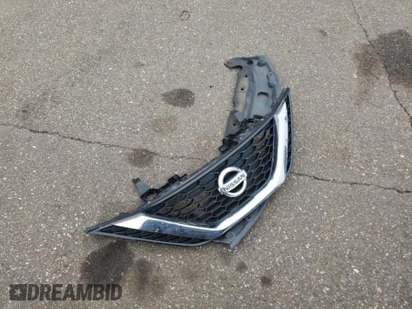 ✅ 2017 Nissan Sentra SV • VIN: 3N1AB7AP9HL697916 • Lot: 86700375. Listed on Copart with 118,194 mi. Free auction sales archive from the USA and detailed vehicle history report at DreamBid. Image 12.