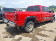 ✅ 2006 Chevrolet Silverado 2500HD Work Truck • VIN: 1GCHK29U96E100527 • Lot: 42870852. Wystawiony na IAAI z przebiegiem 169 391 mil. Bezpłatny archiwum sprzedaży aukcyjnych z USA i szczegółowy raport historii pojazdu na DreamBid. Zdjęcie 4.