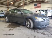 ✅ 2010 Nissan Maxima S • VIN: 1N4AA5AP3AC800713 • Lot: 84176475. Wystawiony na Copart z przebiegiem 199 674 mil. Bezpłatny archiwum sprzedaży aukcyjnych z USA i szczegółowy raport historii pojazdu na DreamBid. Zdjęcie 4.