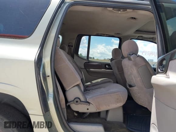 ✅ 2003 GMC Envoy SLE • VIN: 1GKET16SX36145161 • Lot: 42644719. Listed on IAAI with 269,496 mi. Free auction sales archive from the USA and detailed vehicle history report at DreamBid. Image 8.