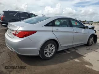 ✅ 2011 Hyundai Sonata GLS • VIN: 5NPEB4AC5BH256348 • Lot: 71362074. Listed on Copart with 128,117 mi. Free auction sales archive from the USA and detailed vehicle history report at DreamBid. Image 3.