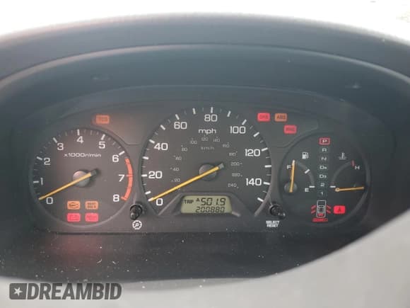 ✅ 2001 Honda Accord LX • VIN: 1HGCG16451A065626 • Lot: 59731685. Wystawiony na Copart z przebiegiem 200 880 mil. Bezpłatny archiwum sprzedaży aukcyjnych z USA i szczegółowy raport historii pojazdu na DreamBid. Zdjęcie 9.