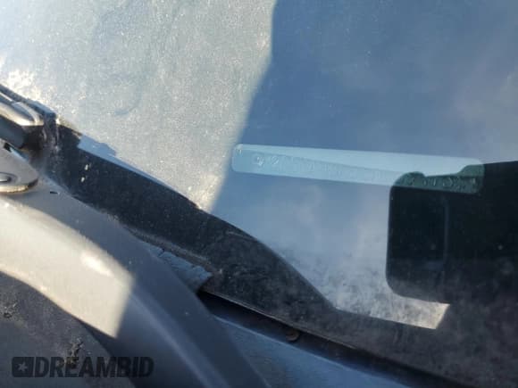 ✅ 2006 Chrysler 300 • VIN: 2C3KA43R86H239473 • Лот: 92533225. Опубликован ранее на Copart с пробегом 192 637 миль. Бесплатный доступ к архиву аукционных продаж из США и подробный отчёт об истории автомобиля на DreamBid. Изображение 12.