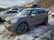 ✅ 2012 MINI Countryman S • VIN: WMWZC3C53CWL81042 • Lot: 95355005. Wystawiony na Copart z przebiegiem 135 325 mil. Bezpłatny archiwum sprzedaży aukcyjnych z USA i szczegółowy raport historii pojazdu na DreamBid. Zdjęcie 1.