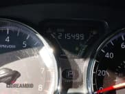 ✅ 2017 Nissan Versa SV • VIN: 3N1CN7AP4HL858186 • Лот: 43295201. Опубликован ранее на IAAI с пробегом 215 499 миль. Бесплатный доступ к архиву аукционных продаж из США и подробный отчёт об истории автомобиля на DreamBid. Изображение 16.