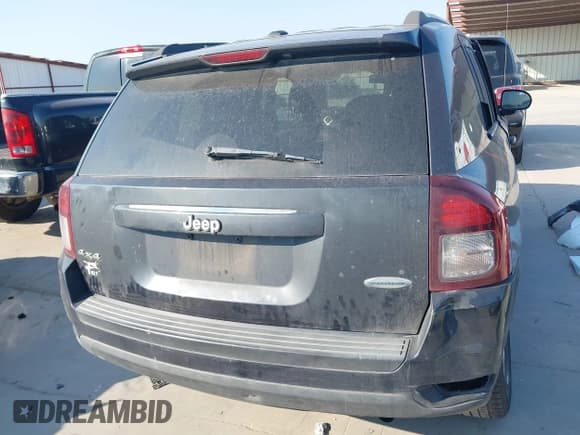 ✅ 2015 Jeep Compass High Altitude • VIN: 1C4NJDEBXFD217092 • Lot: 43237256. Listed on IAAI with 161,684 mi. Free auction sales archive from the USA and detailed vehicle history report at DreamBid. Image 16.