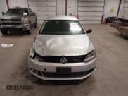 ✅ 2011 Volkswagen Jetta S • VIN: 3VW1K7AJ9BM371833 • Lot: 42840108. Listed on IAAI with 122,270 mi. Free auction sales archive from the USA and detailed vehicle history report at DreamBid. Image 13.