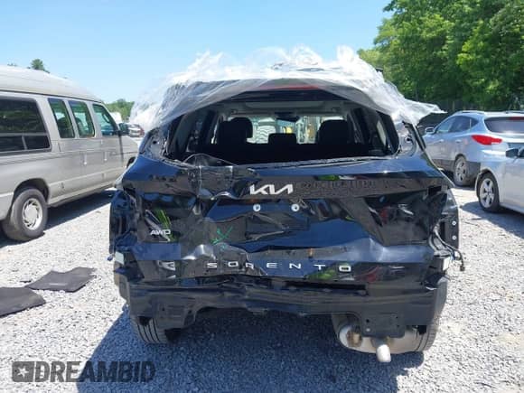 2022 Kia Sorento X-Line S z VIN 5XYRLDLCXNG082512, wystawiony jako IAAI lot #42581788 z przebiegiem 43 627 mil mil oraz . Historia ofert i sprzedaży dostępna na DreamBid. Obrazek 16.