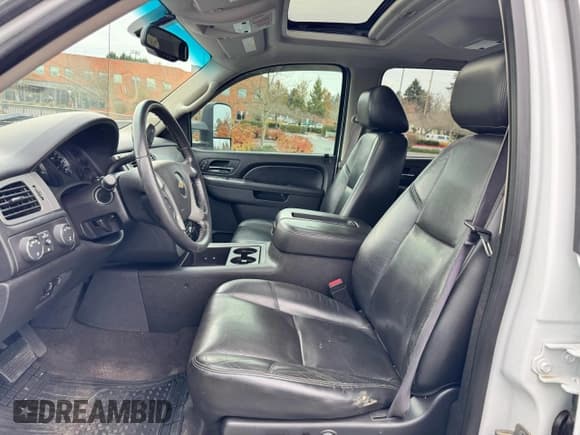 ✅ 2013 Chevrolet Silverado 2500HD LTZ • VIN: 1GC1KYE84DF230977 • Лот: 93779955. Опубликован ранее на Copart с пробегом 180 953 миль. Бесплатный доступ к архиву аукционных продаж из США и подробный отчёт об истории автомобиля на DreamBid. Изображение 14.