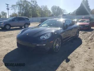 ✅ 2016 Porsche Panamera S E-Hybrid • VIN: WP0AD2A75GL040227 • Lot: 60998272. Wystawiony na Copart z przebiegiem 45 228 mil. Bezpłatny archiwum sprzedaży aukcyjnych z USA i szczegółowy raport historii pojazdu na DreamBid. Zdjęcie 2.