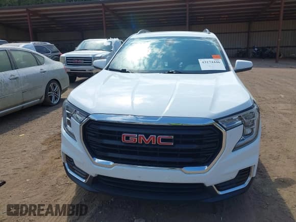 ✅ 2022 GMC Terrain SLE • VIN: 3GKALMEV4NL276445 • Lot: 43174446. Listed on IAAI with 43,106 mi. Free auction sales archive from the USA and detailed vehicle history report at DreamBid. Image 12.