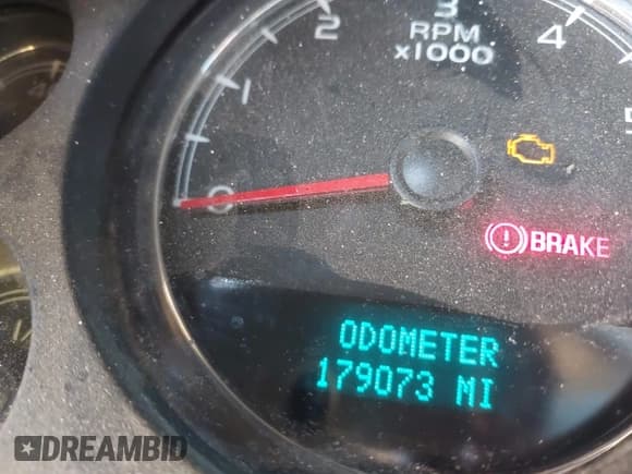 ✅ 2007 GMC Yukon XL SLT • VIN: 1GKFC16027J293942 • Lot: 42564313. Wystawiony na IAAI z przebiegiem Nie podano. Bezpłatny archiwum sprzedaży aukcyjnych z USA i szczegółowy raport historii pojazdu na DreamBid. Zdjęcie 16.