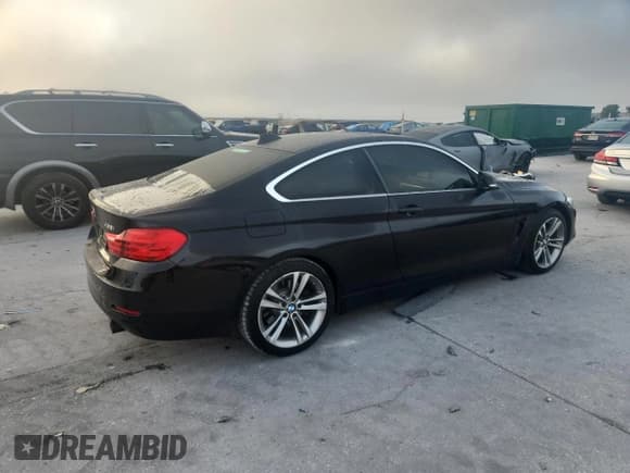✅ 2016 BMW 4 Series 435i • VIN: WBA3R1C53GK529390 • Лот: 85566515. Опубликован ранее на Copart с пробегом 109 508 миль. Бесплатный доступ к архиву аукционных продаж из США и подробный отчёт об истории автомобиля на DreamBid. Изображение 3.