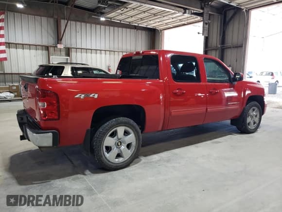 ✅ 2010 Chevrolet Silverado 1500 • VIN: 3GCRKTE23AG122734 • Lot: 77863284. Wystawiony na Copart z przebiegiem 166 146 mil. Bezpłatny archiwum sprzedaży aukcyjnych z USA i szczegółowy raport historii pojazdu na DreamBid. Zdjęcie 3.