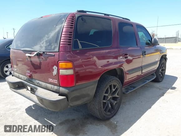 ✅ 2003 GMC Yukon SLE • VIN: 1GKEC13Z23R188280 • Лот: 42875868. Опубликован ранее на IAAI с пробегом 224 843 миль. Бесплатный доступ к архиву аукционных продаж из США и подробный отчёт об истории автомобиля на DreamBid. Изображение 4.