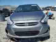 2005 Hyundai Accent GLS z VIN KMHCT4AEXFU929213, wystawiony jako Copart lot #60053935 z przebiegiem 152 892 mil mil oraz Szkoda całkowita • Salvage title. Historia ofert i sprzedaży dostępna na DreamBid. Obrazek 5.