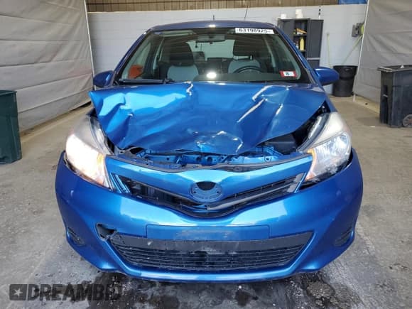 ✅ 2014 Toyota Yaris L • VIN: JTDJTUD33ED588631 • Лот: 63198925. Опубликован ранее на Copart с пробегом 178 450 миль. Бесплатный доступ к архиву аукционных продаж из США и подробный отчёт об истории автомобиля на DreamBid. Изображение 5.