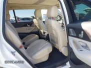 ✅ 2020 Mercedes-Benz GLS 450 • VIN: 4JGFF5KE4LA199370 • Lot: 43603285. Wystawiony na IAAI z przebiegiem 67 872 mil. Bezpłatny archiwum sprzedaży aukcyjnych z USA i szczegółowy raport historii pojazdu na DreamBid. Zdjęcie 8.