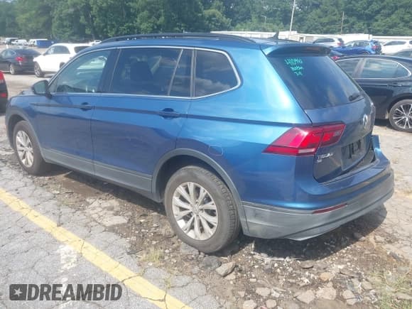 ✅ 2019 Volkswagen Tiguan SE • VIN: 3VV3B7AX7KM057454 • Lot: 42793924. Wystawiony na IAAI z przebiegiem 92 000 mil. Bezpłatny archiwum sprzedaży aukcyjnych z USA i szczegółowy raport historii pojazdu na DreamBid. Zdjęcie 3.