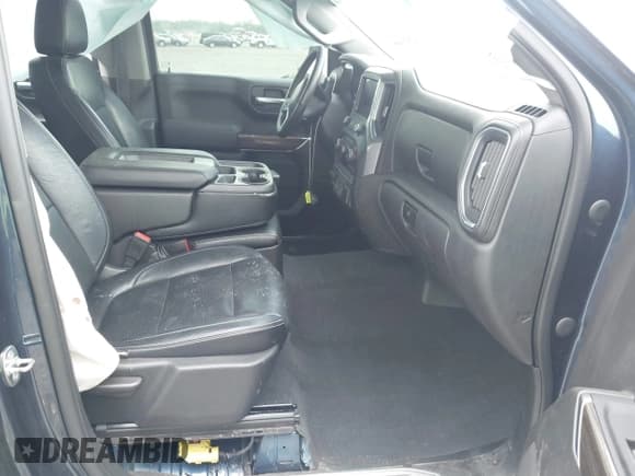 ✅ 2019 Chevrolet Silverado 1500 LT • VIN: 3GCUYDED6KG311850 • Lot: 42671481. Wystawiony na IAAI z przebiegiem 80 758 mil. Bezpłatny archiwum sprzedaży aukcyjnych z USA i szczegółowy raport historii pojazdu na DreamBid. Zdjęcie 5.